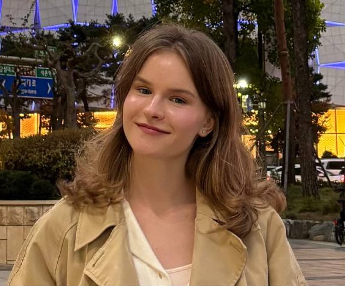 Гукова Алена