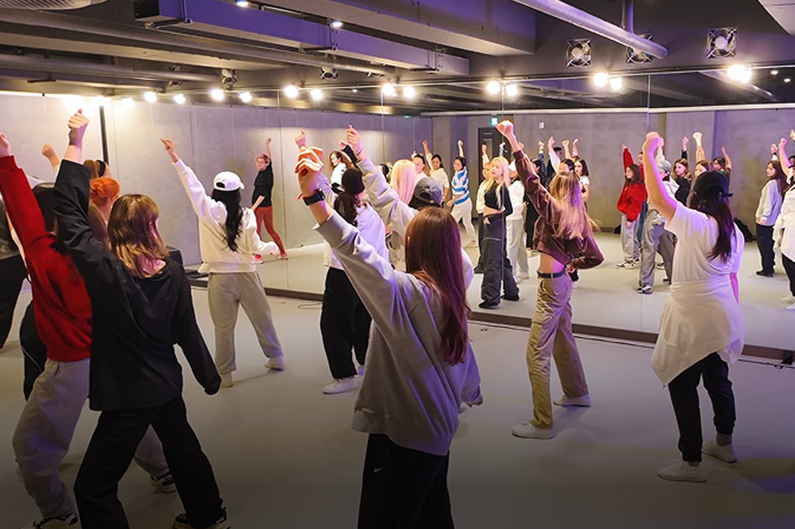 мастер-класс 
 по к-поп танцам