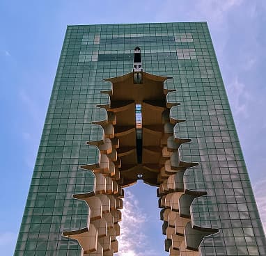 Экспо-парк и башня
 в городе Кёнджу 