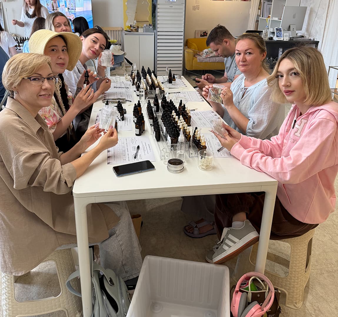 мастер-класс
 по созданию духов