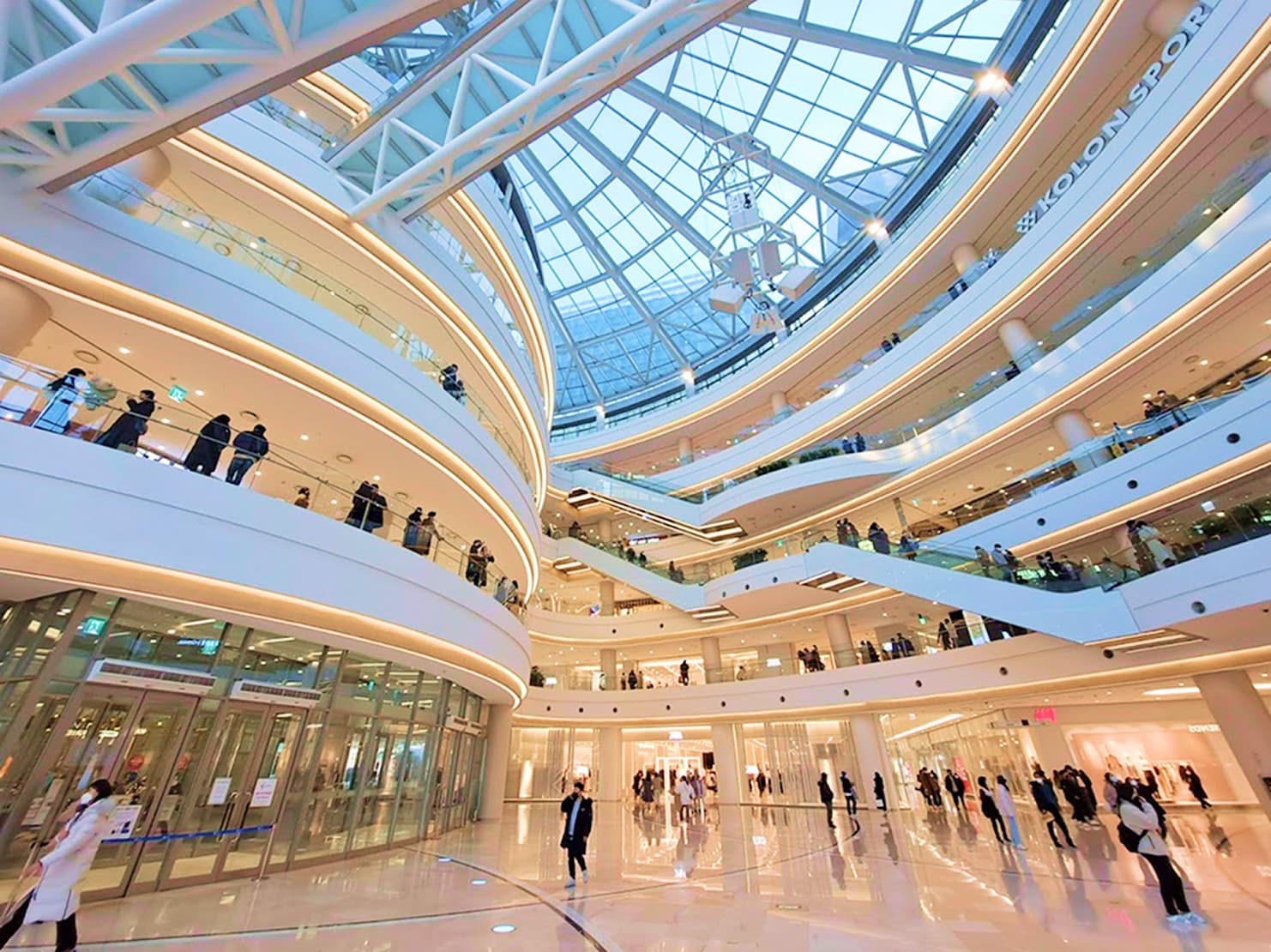 Шопинг в торговом центре