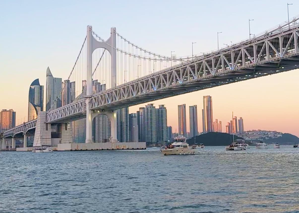 Катание на яхте